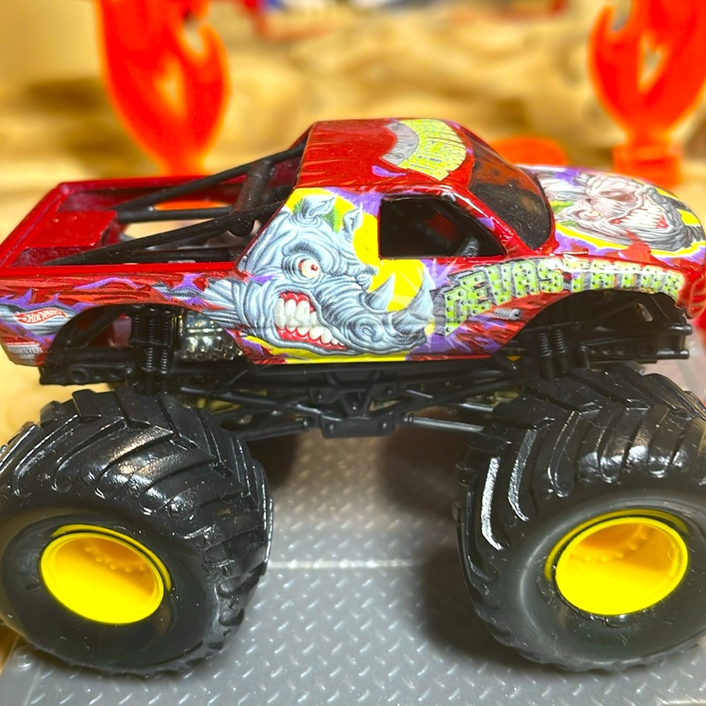 Mini  Devastator - Picture 2 of 3